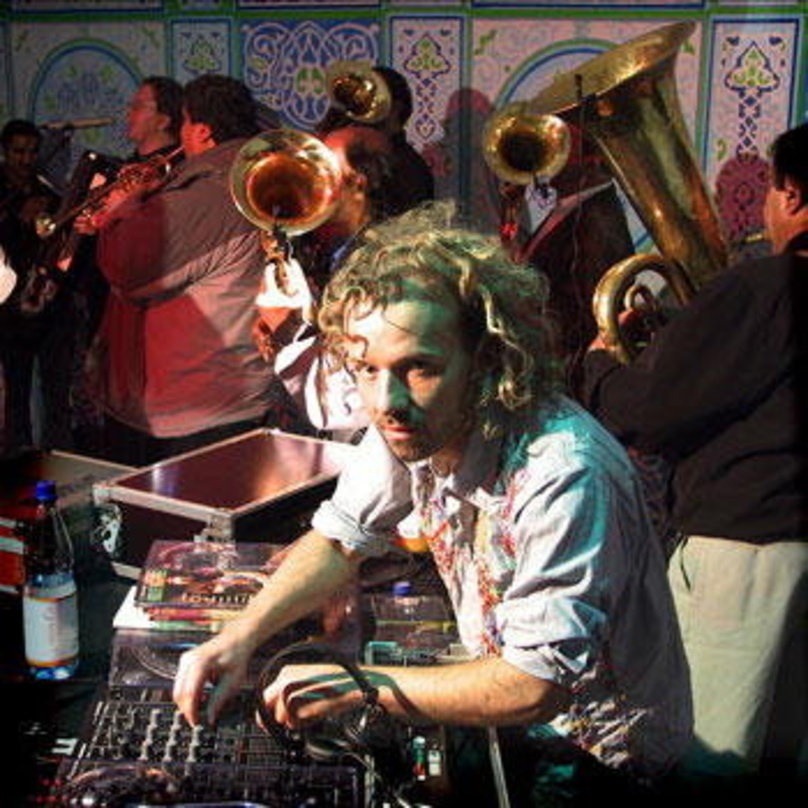 Holt den Balkan auf die Reeperbahn: DJ Shantel