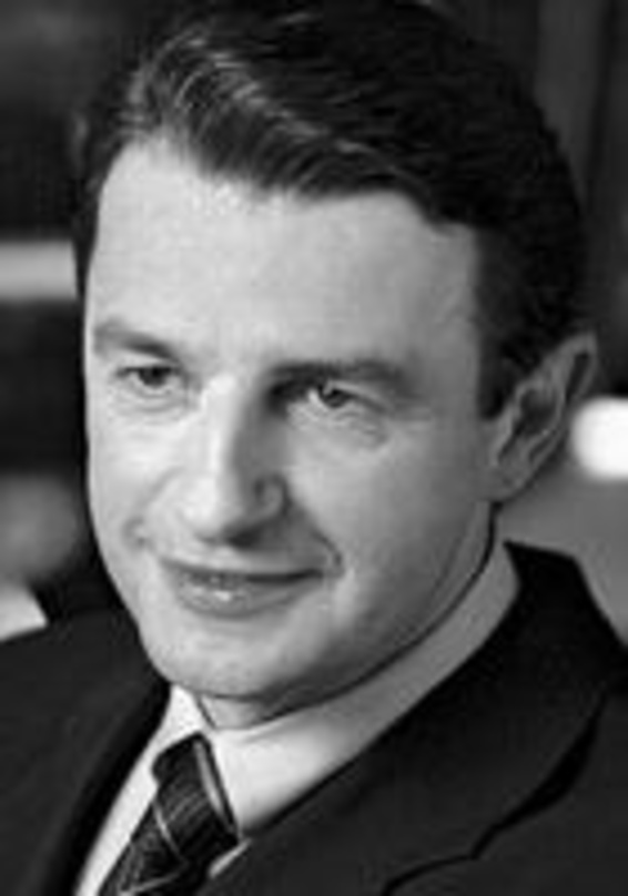 Verlässt Viva:
Dr. Ludwig Bauer