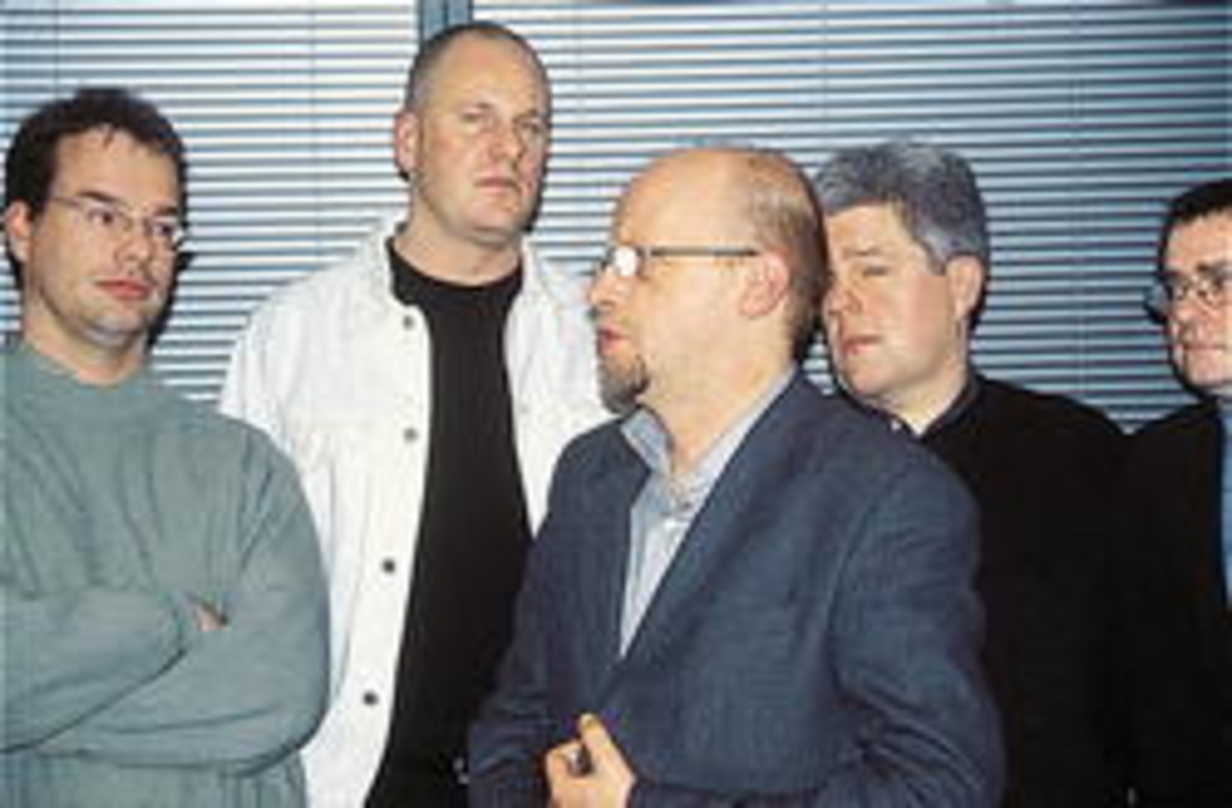 Vier Ritter der Tafelrunde nach langer und leidenschaftlicher Diskussion (v.l.n.r.): Christian Stolberg, Jörg Hacker, Wolfgang Orthmayr, Berthold Seliger