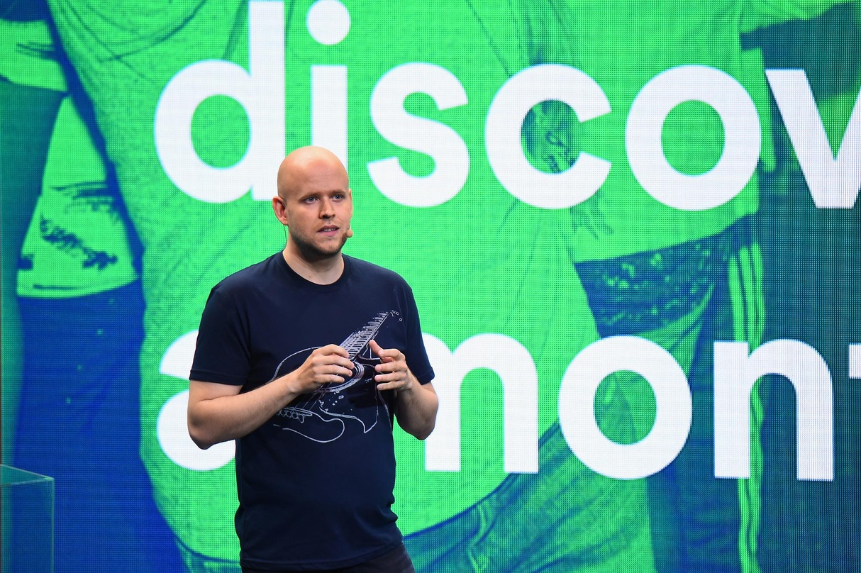 Will die allgemeinen Nutzungsbedingungen in den kommenden Wochen noch einmal anpassen lassen: Spotify-CEO Daniel Ek, hier im Mai 2015 bei einer Präsentation in New York