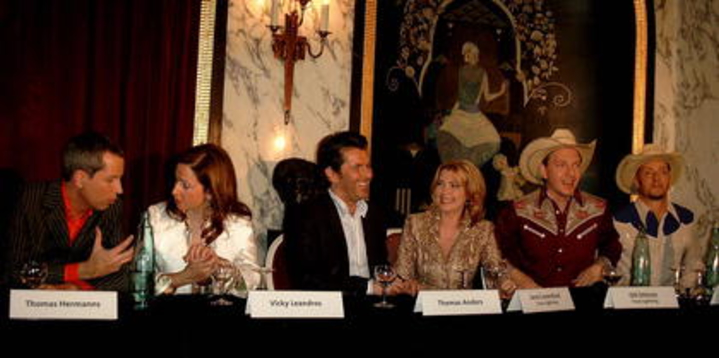 Zeigten sich zuversichtlich (v.l.n.r.): Thomas Hermanns, Vicky Leandros, Thomas Anders, Jane Comerford, Olli Dietrich und Jan Flemming Olsen