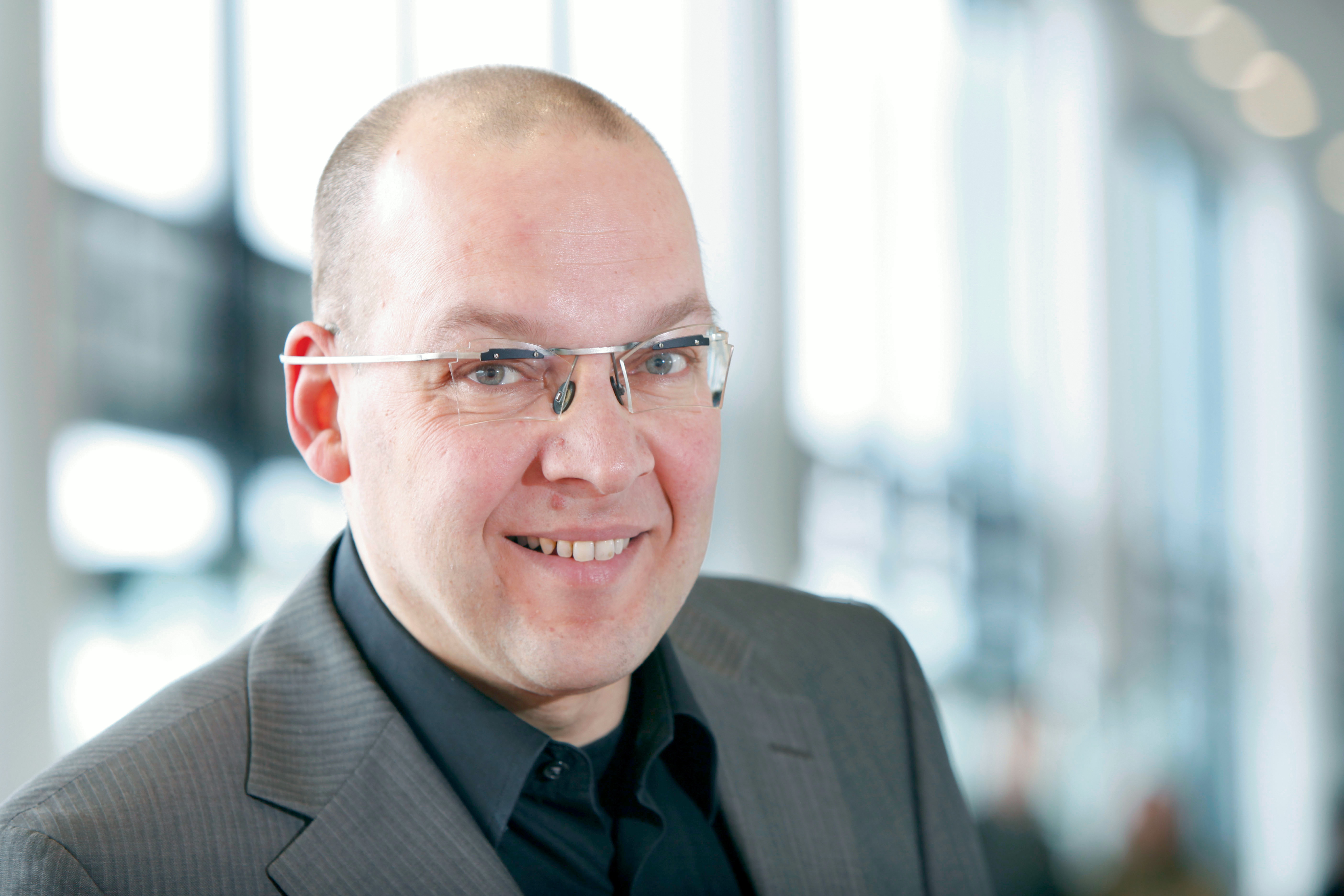 Sven Varsek