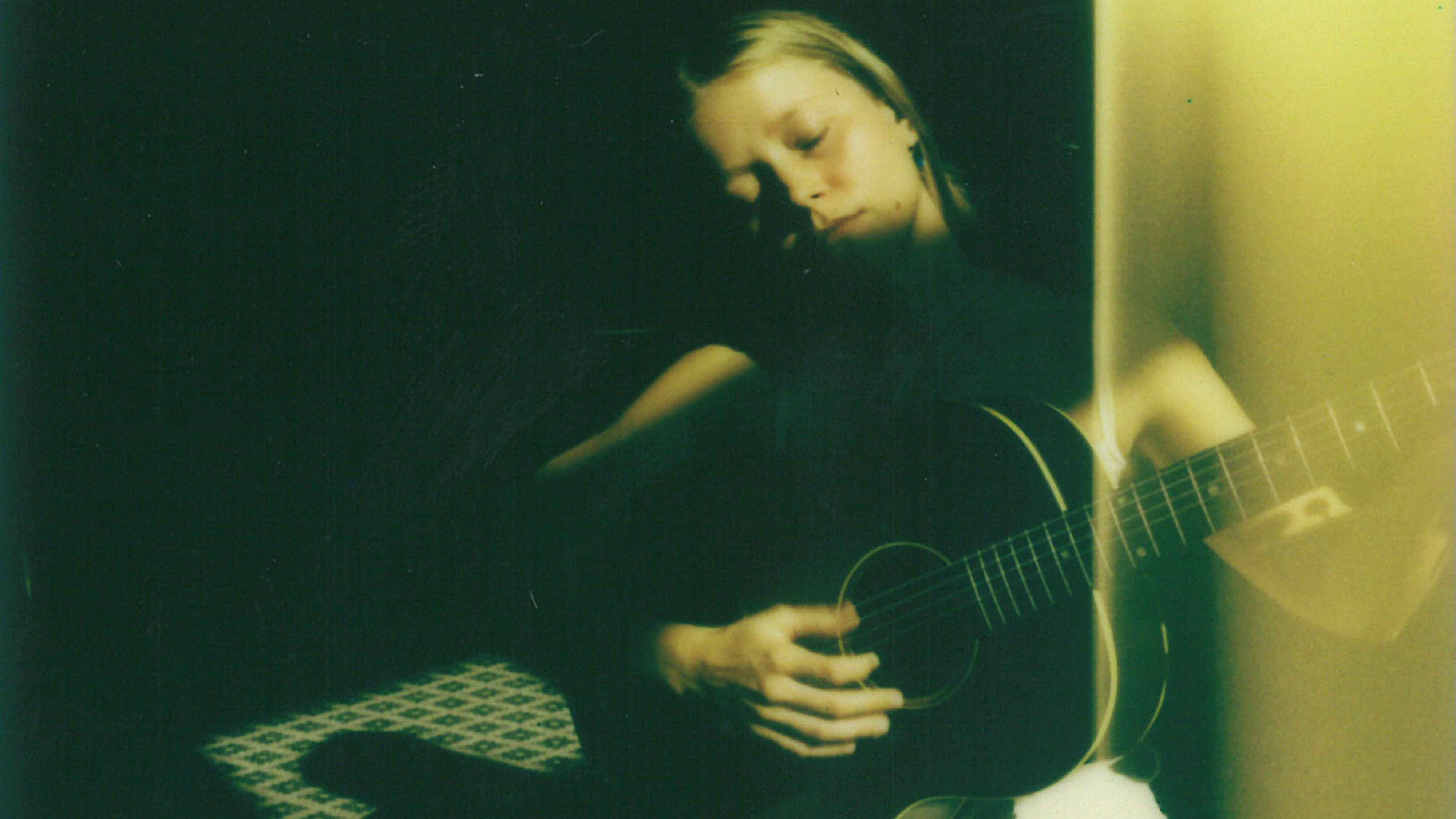 Veröffentlicht ihr kommendes Album bei der Nettwerk Music Group: Alice Phoebe Lou.