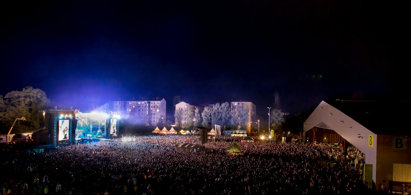 Es war voll in Graz: Besucher des Volbeat-Konzerts auf dem Freigelände der Messe Graz
