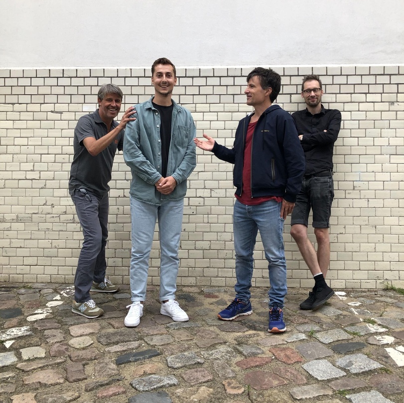 Bilden das Team von Wagram Stories Berlin (von links): Olivier Lacourt, Jakub Janczur, Stefan Wittich und Erik Kühn
