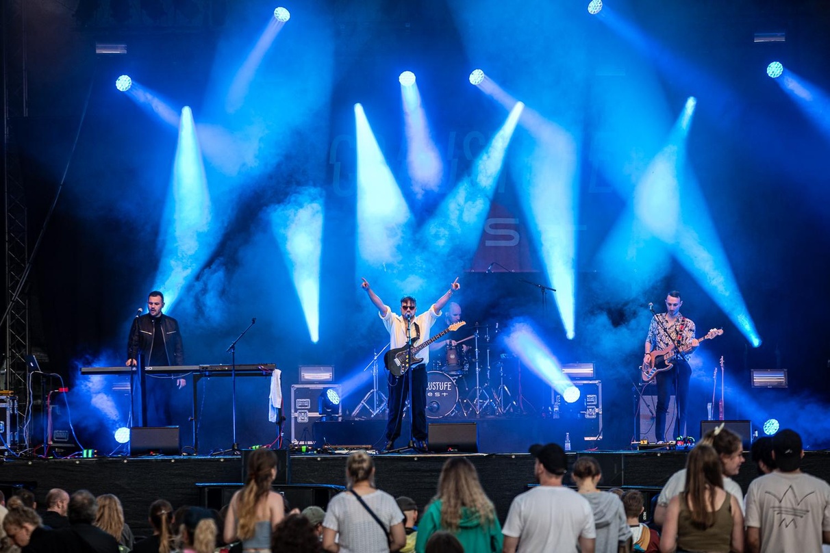 Traten bei den Arena Sommer Open Airs in Trier auf: Graustufe West