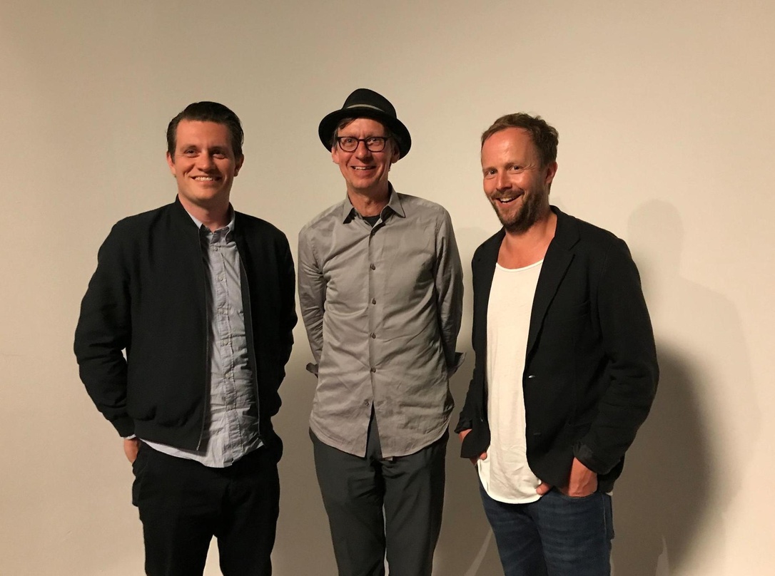Trafen sich in Düsseldorf (von links): Thomas Vidovic (UMPG), Flake (Rammstein) und Moritz von Schrötter (Parasol Island)