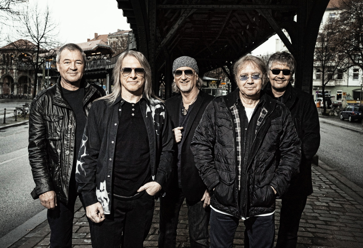 adc22d953a20ae05378897f78b44b01c04abea0d98f77624ab610e26cc3da19c Holen auch in Österreich den Sieg in den Longplay-Charts: Deep Purple