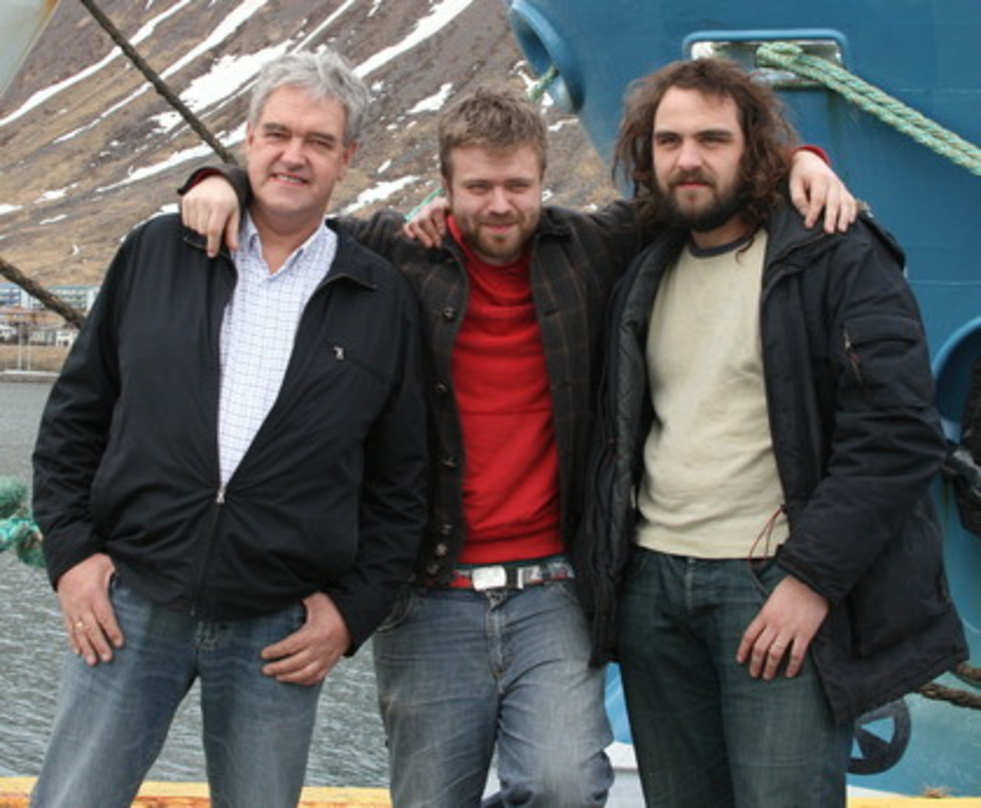 Festivalmacher (v.l.n.r.): Mugi (Hafenmeister und Spiritus Rector des Festivals), sein Sohn Mugison und Halfdan