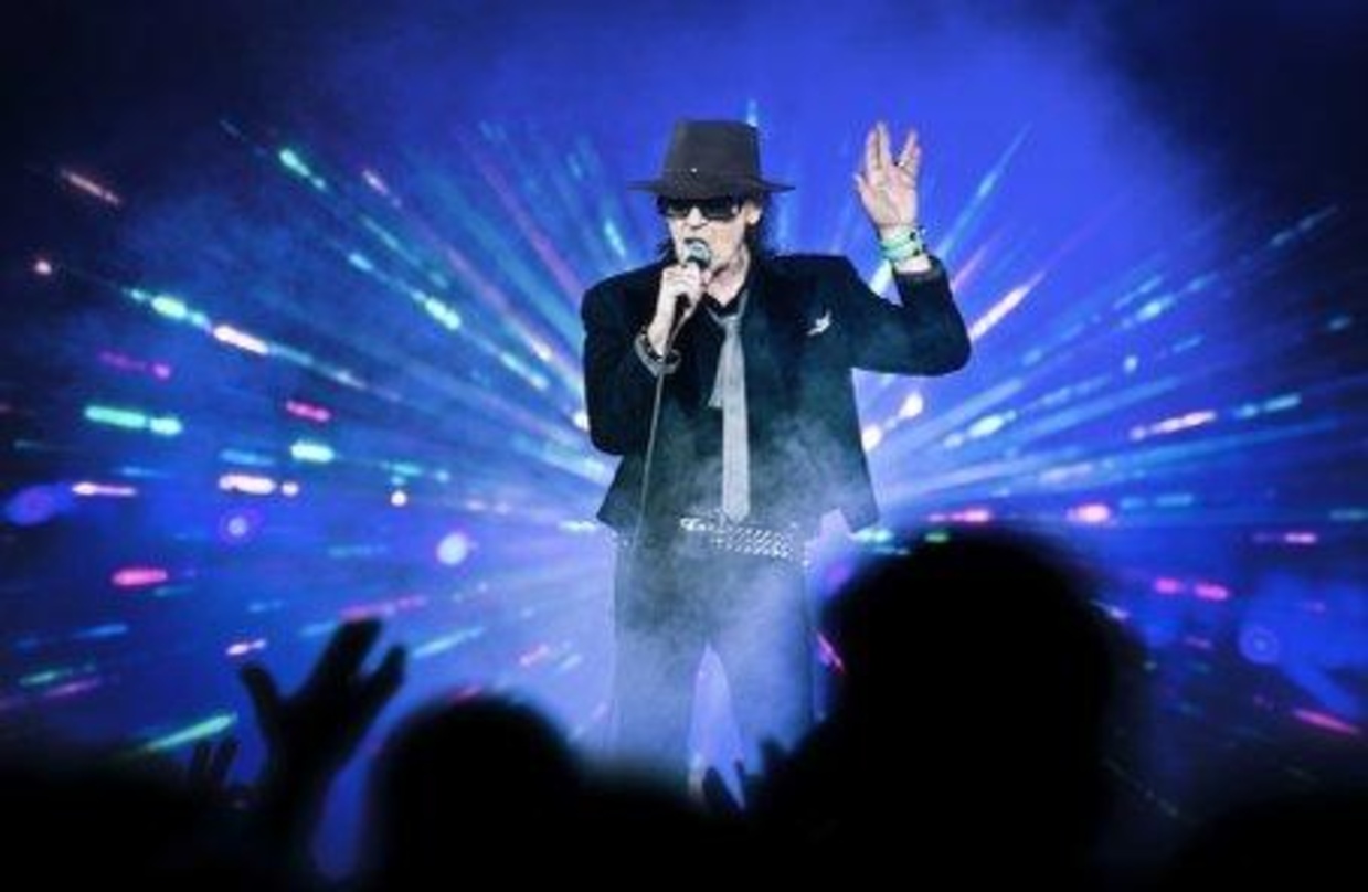 Wird auch 2017 seine Fans mit einem freundlichen "Hallöchen" willkommen heißen: Udo Lindenberg