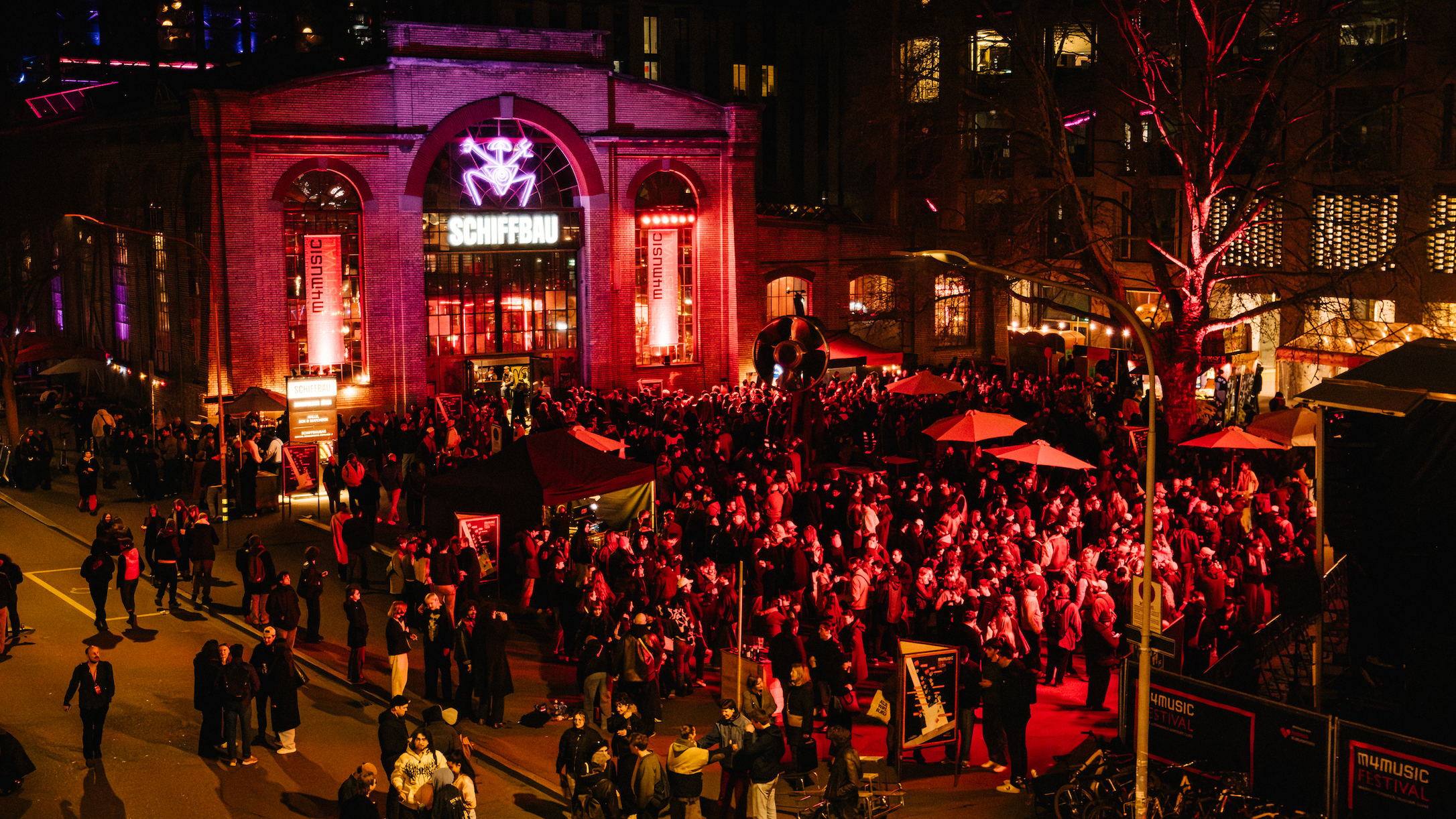 Bot dem m4music Festival auch 2026 wieder eine Bühne: der Schiffbau in Zürich.