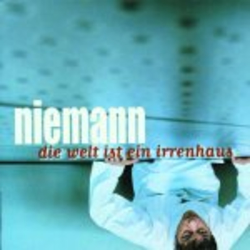 af53b194942d73fe0b492df38dcd80beb91739960bf895848bb00400b22d651a Vielseitiges Debütalbum: "Die Welt ist ein Irrenhaus" von Niemann