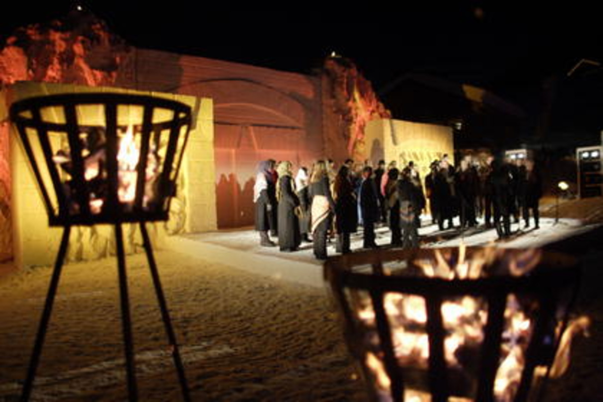Klassik, Feuer und Eis: die "Bregenzer Festspiele auf Schnee"