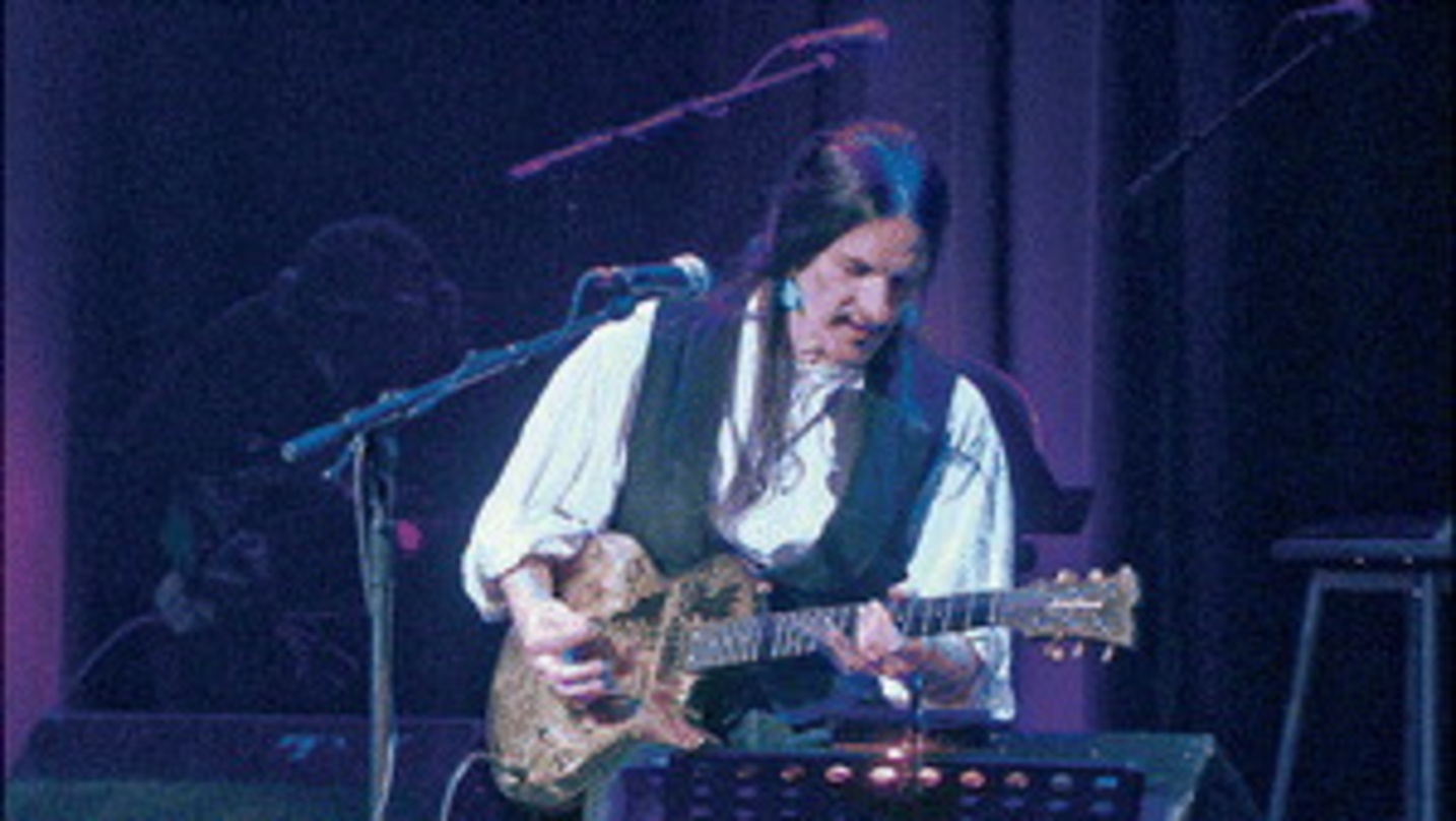 Auf der Bühne eine Klasse für sich: Willy DeVille