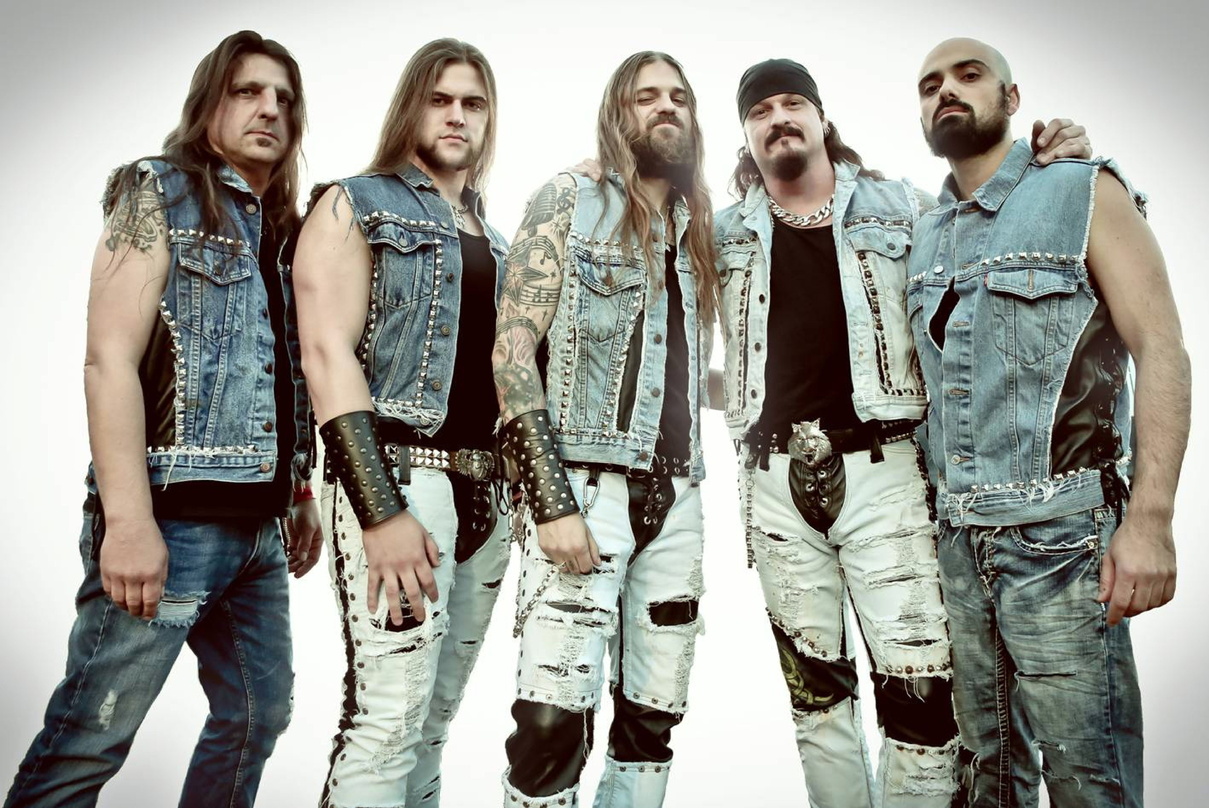 Künftig mit Seaside Touring unterwegs: Iced Earth