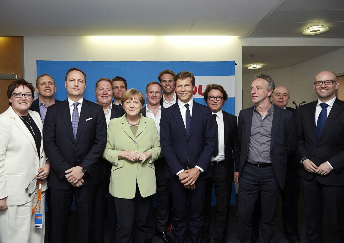 Foto: Laurence Chaperon||Das jüngste Treffen des IFPI-Dachverbands der internationalen Musikwirtschaft fand kürzlich in Berlin statt. Dazu begrüßten die Spitzen des Bundesverbands Musikind...