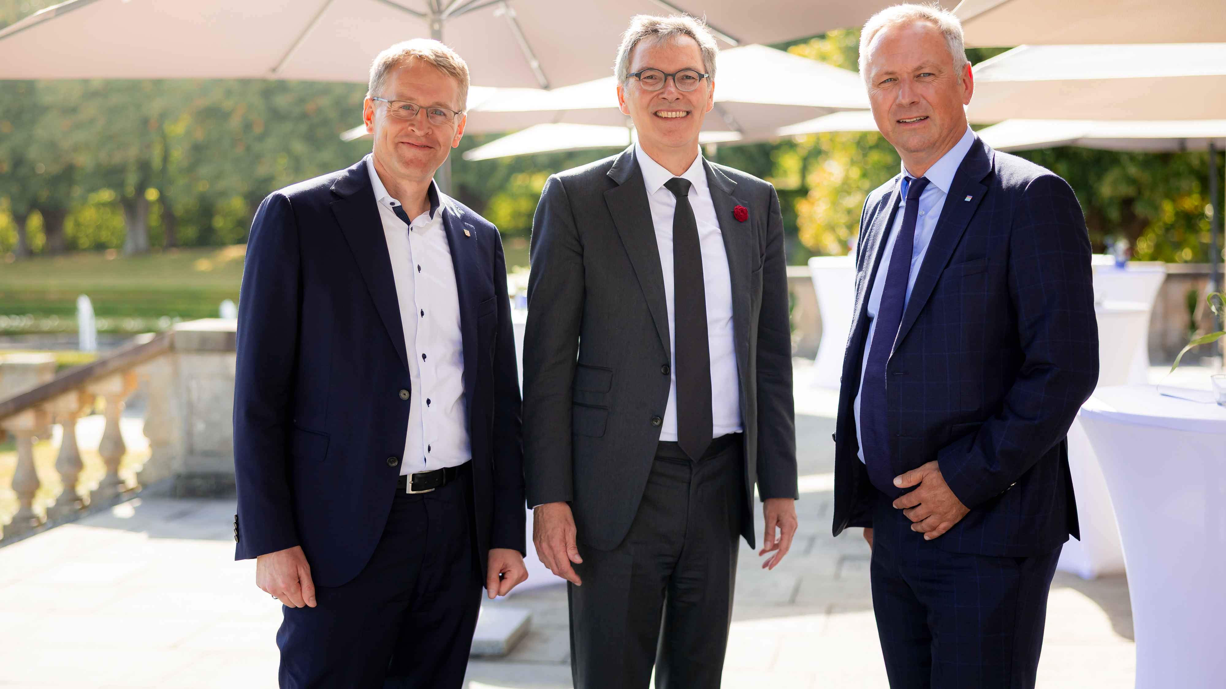 b0e94c29 ddaf 45ea 8905 f4b010925a16 Arbeiten auch künftig miteinander (von links): Ministerpäsident Daniel Günther, Intendant Christian Kuhnt und Matthias Boxberger (SHMF-Stiftungsrat).