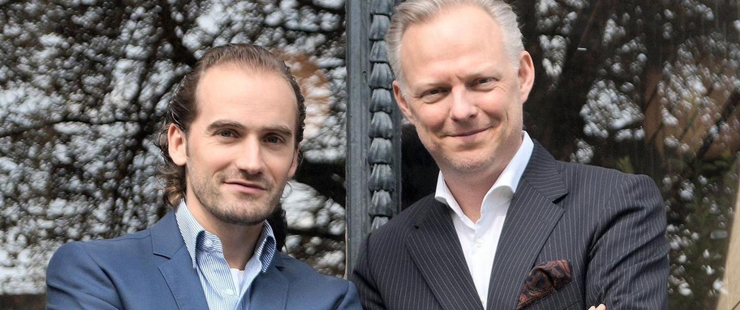 Wollen langfristig ein internationales Beratungs- und Dienstleistungsunternehmen aufbauen: die Rechtsanwälte Martin Rüssmann und Dr. Oliver Schwenzer