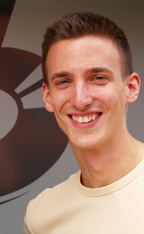 Betreut den Singer/Songwriter Tiemo Hauer: Marcel Schechter