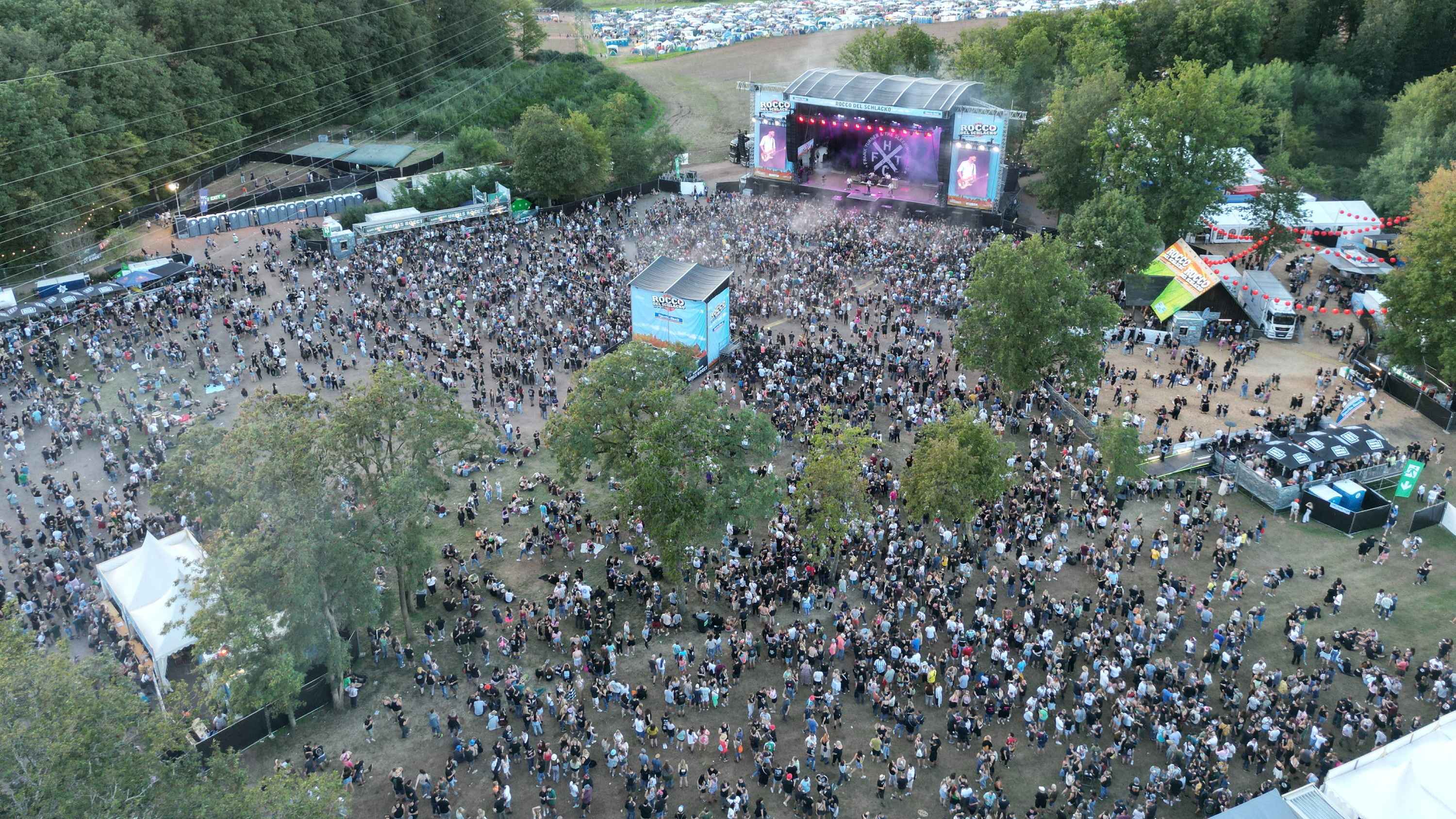 b2b70cd0 f74a 4b22 a46b e78188cc37b9 Findet 2025 zum letzten Mal statt: das Festival Rocco del Schlacko im Saarland, hier eine Impression von 2023.