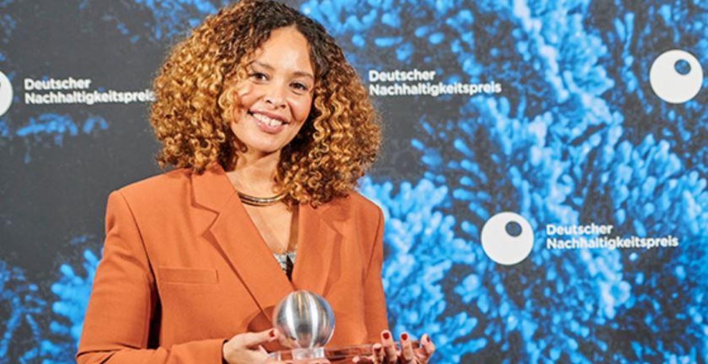 Freut sich über den Deutschen Nachhaltigkeitspreis: Joy Denalane