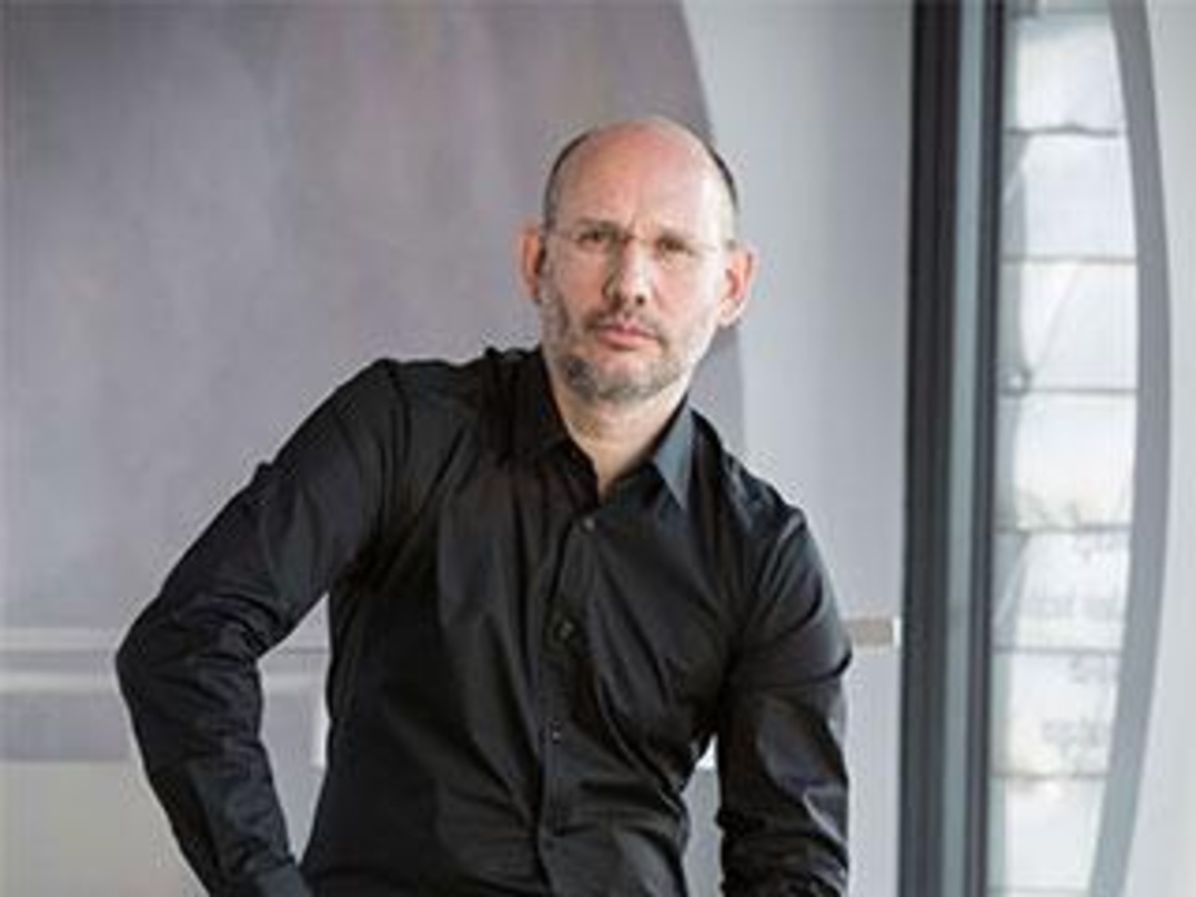 Hat den Plan einer Open-Air-Fläche vor der Merkur Spiel-Arena noch nicht aufgegeben: D.Live-Chef Michael Brill