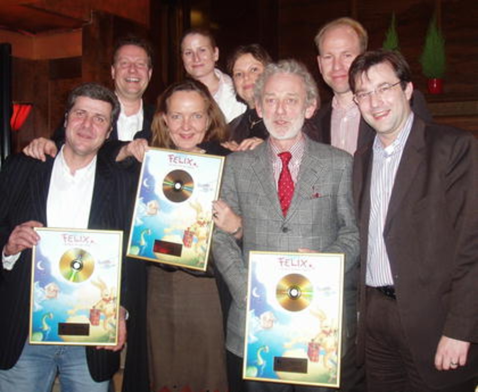 Feierten den Goldaward: das Team hinter "Felix"