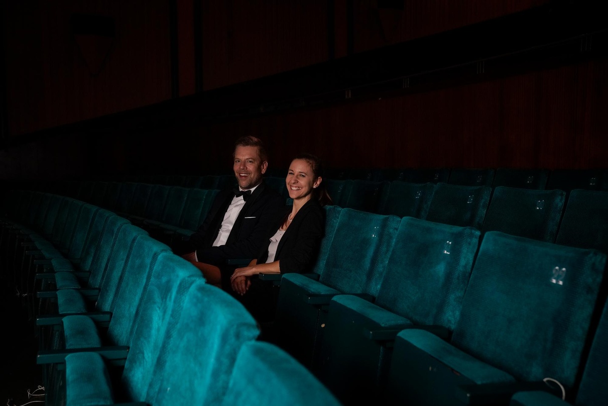 Veröffentlichen beide auf tomofon: Tom Gaebel und Ava Charlie