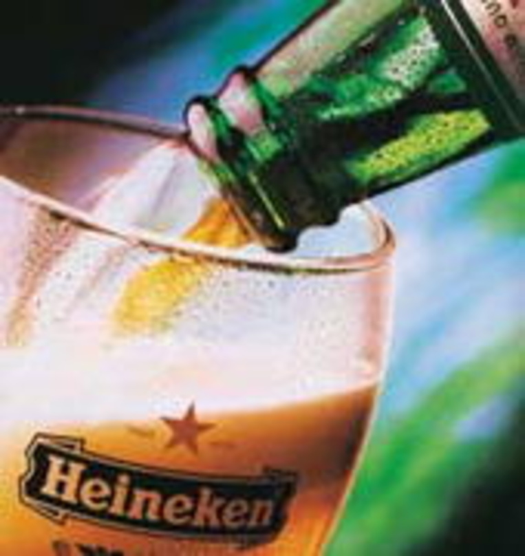Schenkt Musik ein: Heineken