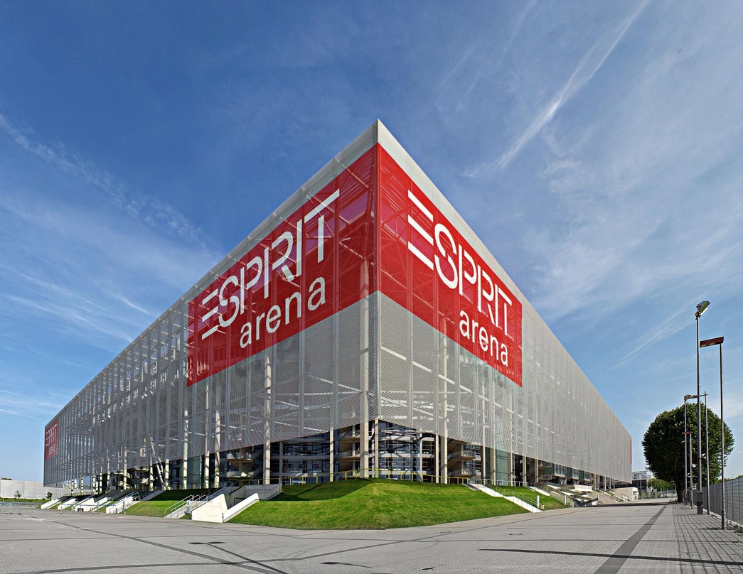 Heißt bald Merkur Spielarena: die Düsseldorfer Exprit Arena