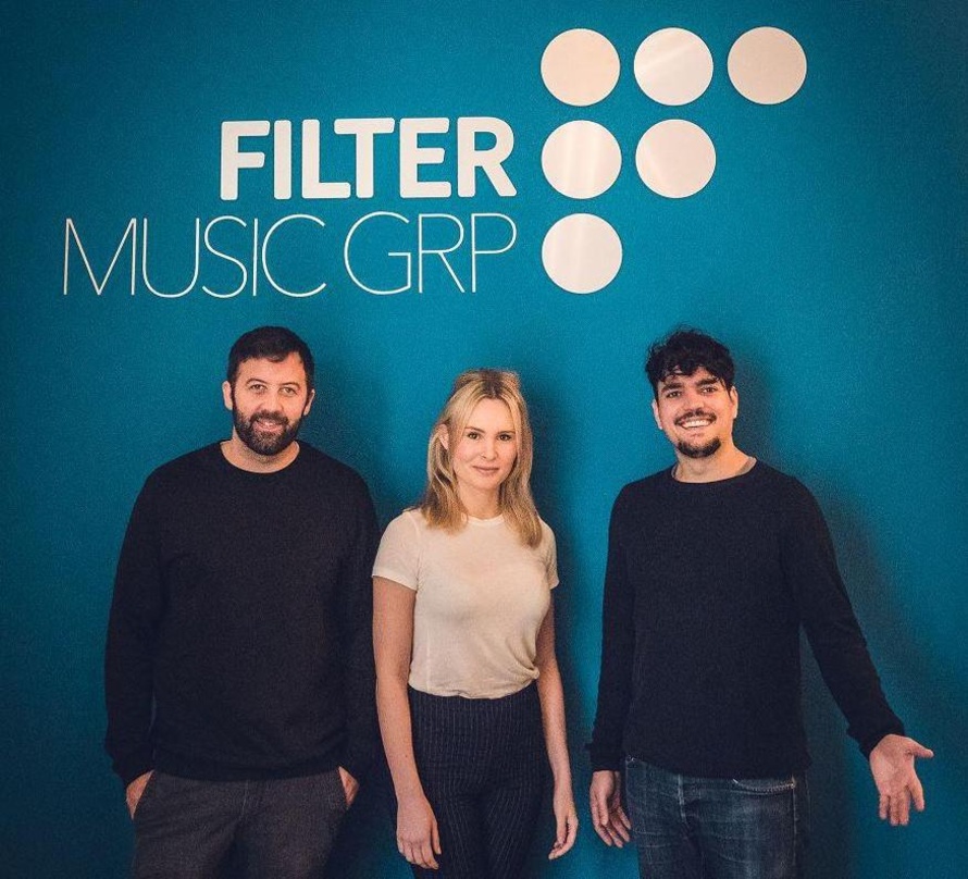 Arbeiten zusammen (von links): Tobias Herder (A&R, Gründer Filter Records & Publishing), Jessica LaFave (PM Filter Records & Publishing) und Jorin Zschiesche (A&R, Gründer Filter Records &...