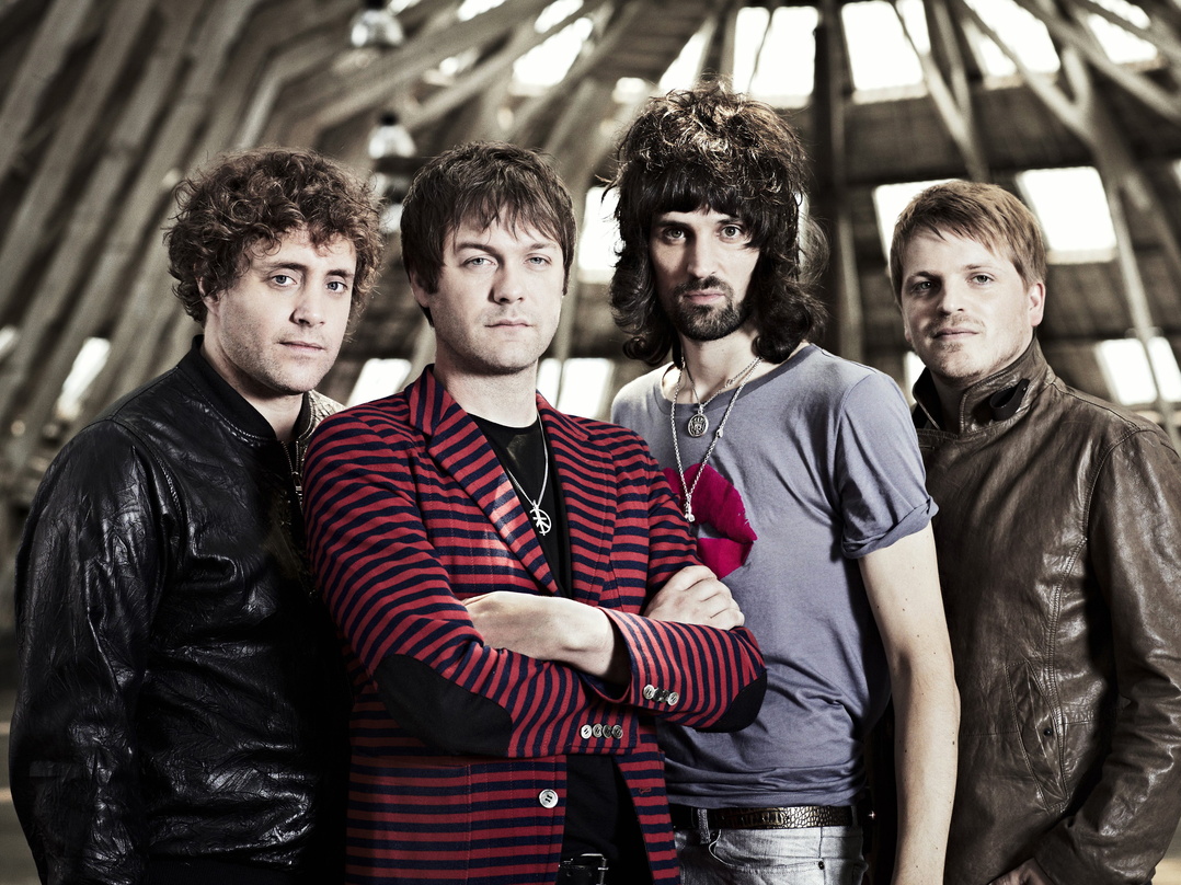 Spielen bei beiden Festivals auf ausverkauften Arealen: Kasabian