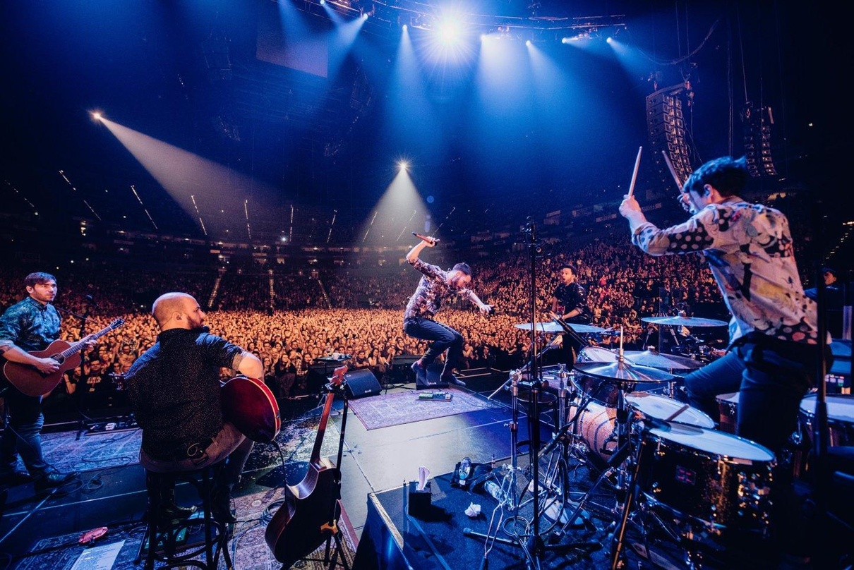 Beliebter denn je: Revolverheld live auf der Bühne