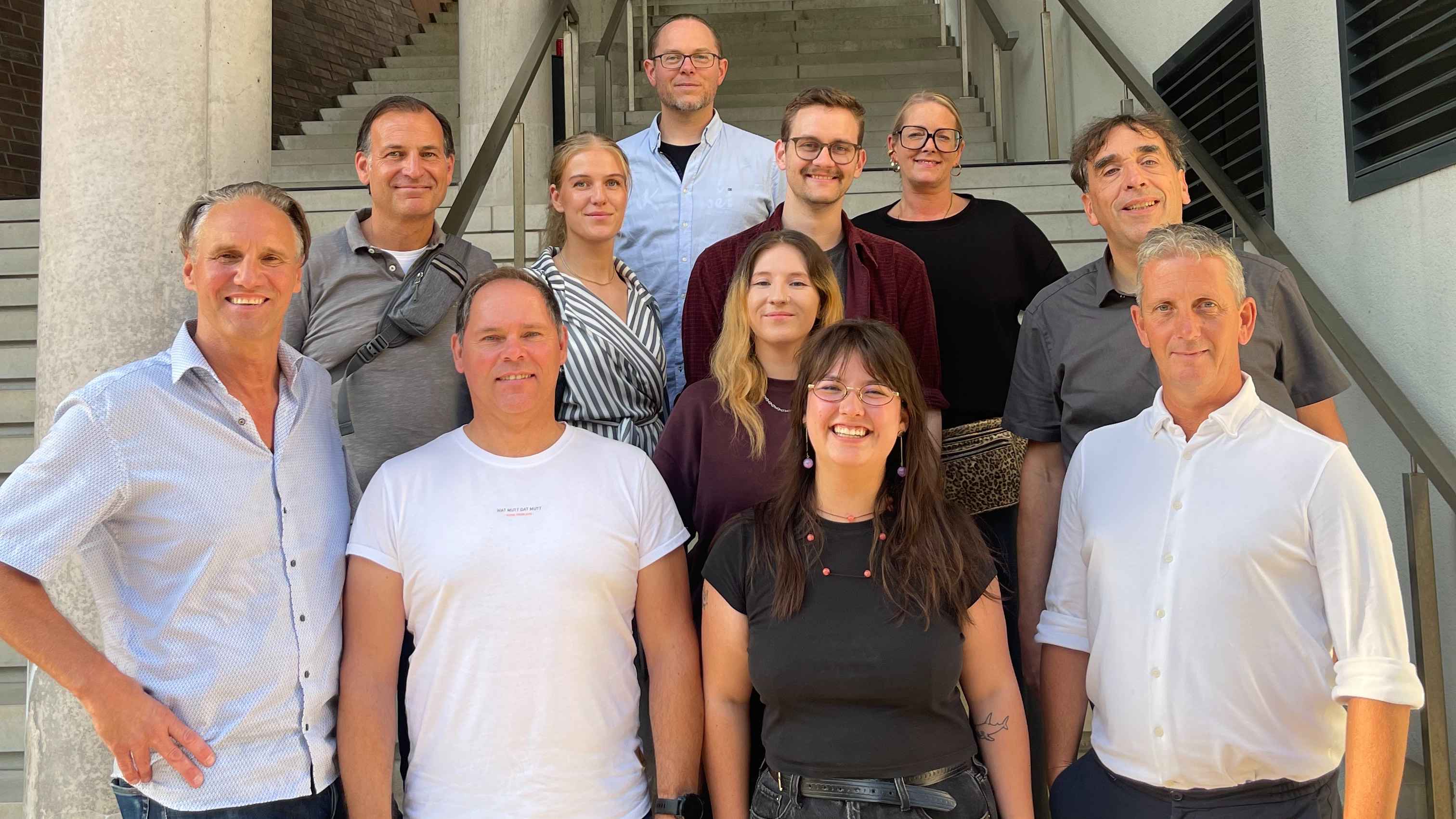 Kamen in Hamburg zusammen (von links): Thomas Kowolik (Senior Account Manager), Christian Berghoff (Senior Label- und Produktmanager), Stefan Wulf (Senior Accound Manager), Jill Sanne (Sal...