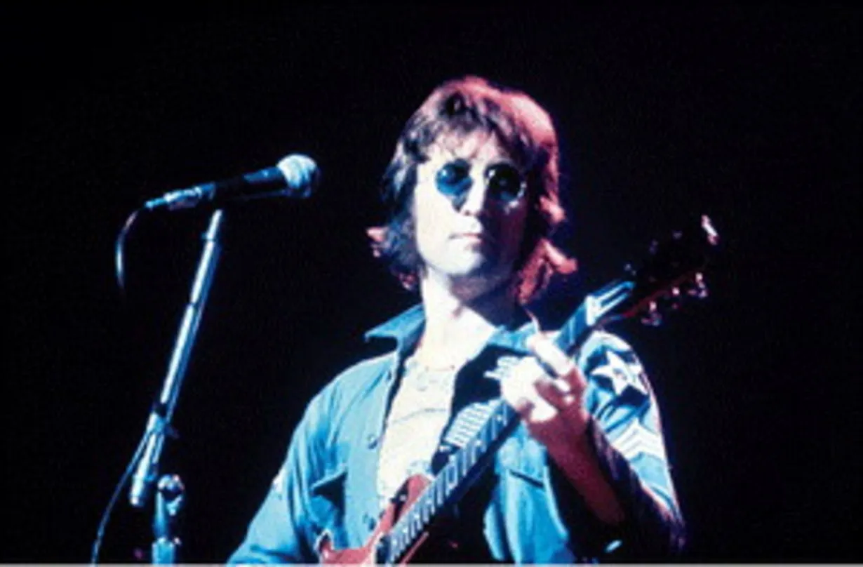 Wird über Starbucks vermarktet: John Lennon