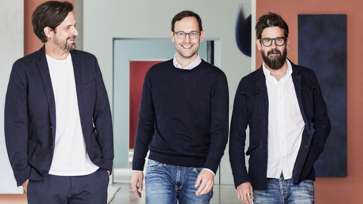 Kümmern sich bei der The ACT Agency unter anderem ums Booking- und Konzertgeschäft (von links): der 2021 zu ACT gestoßene Patrick Weißenfels, der nun frisch verpflichtete Pierre Maiwald un...