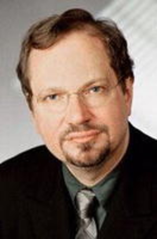 b7690de76bacfa6e9141f3f16967fb1f351b391d6e265a8611e76bc5f0b2e4ed Präsentiert positive Bilanz: Jens Michow