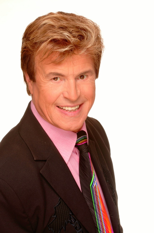 b82ad2548885b8a7dae61a2d6937524aa94de80474957ebfdb61de8fe614ed92 Verstorben: Freddy Breck