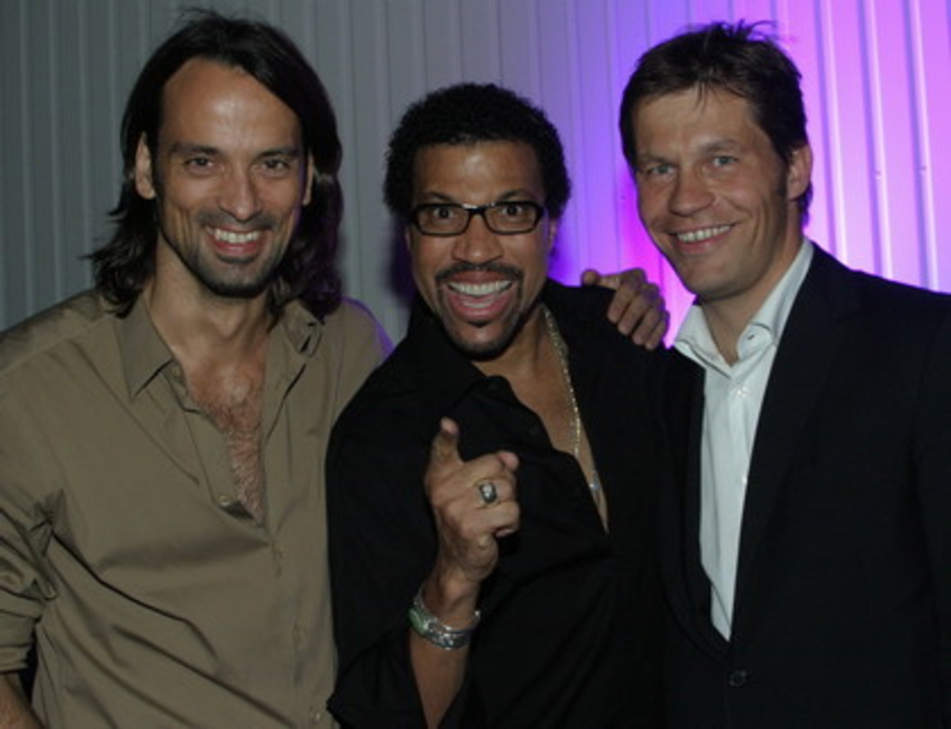 Wollen kreative Konzepte: Frank Briegmann (r)mit UID-Chef Thorsten König und Künstler Lionel Richie