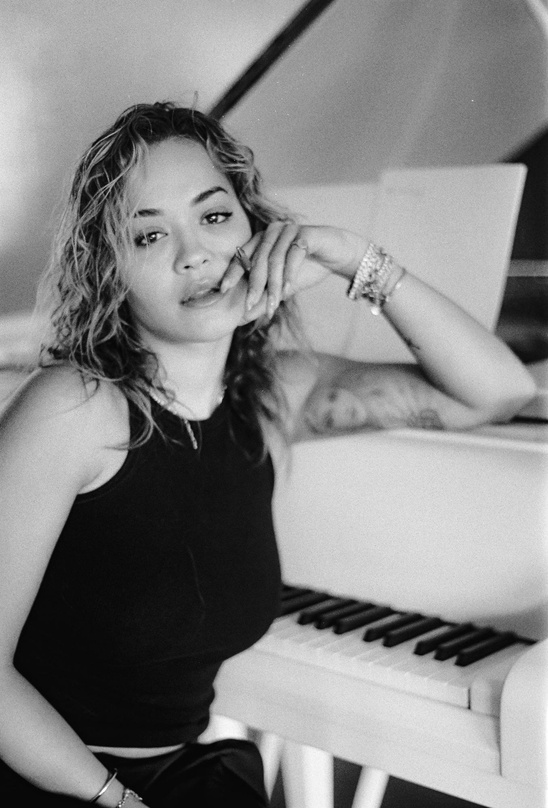 Prominenter Neuzugang für BMG im Label-Bereich: Rita Ora