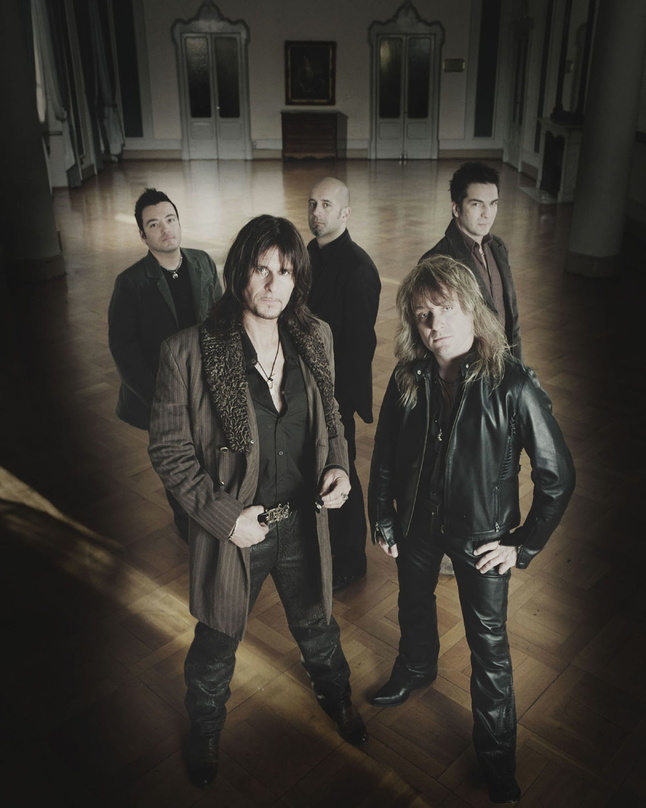 Verkörpern die Schweizer Hardrock-Szene: Gotthard