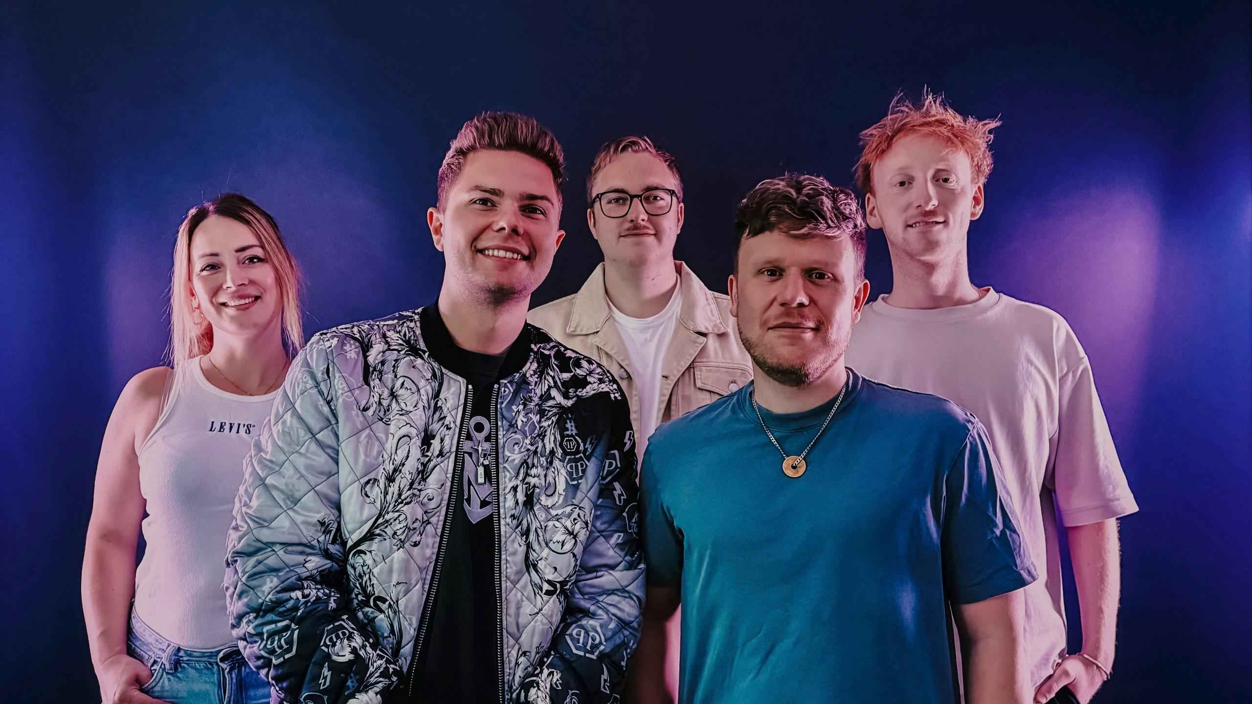 Machen gemeinsame Sache (von links): Karin Wir (Artist Manager Beat Dealer Management), Maximilian Bohnet (Neptunica), Tim Willgeroth (Co-Founder Beat Dealer Management), Nicolas Heine (Ne...