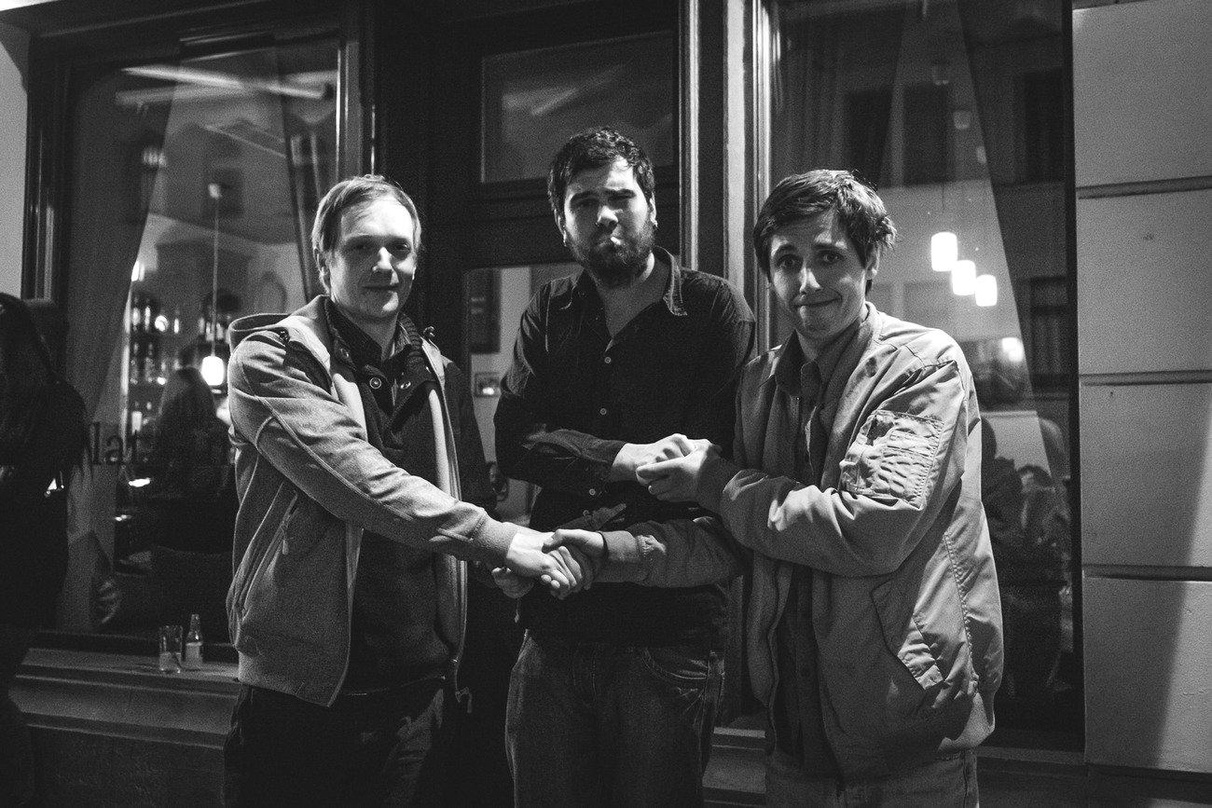 Bringen das "Homestory Magazin" ins Audioformat (von links): Hendrik Menzl (Audiolith) sowie Ferdinand Führer und Roland van Oystern (beide "Homestory Magazin")