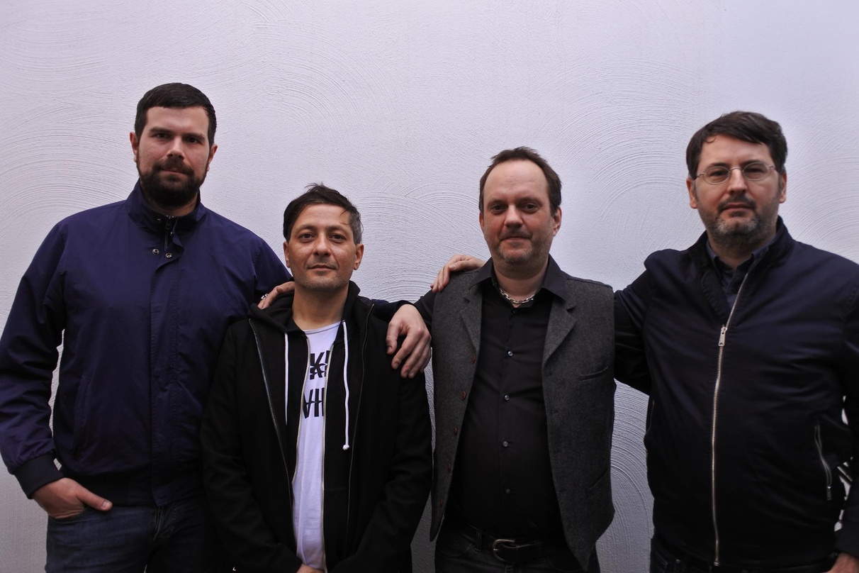 Arbeiten nun eng miteinander (von links): Curt Keplin (CK Marketing & Consulting), Aydo Abay, Frank "Steini" Steinert und Timo Loewenstein (Unter Schafen Records)