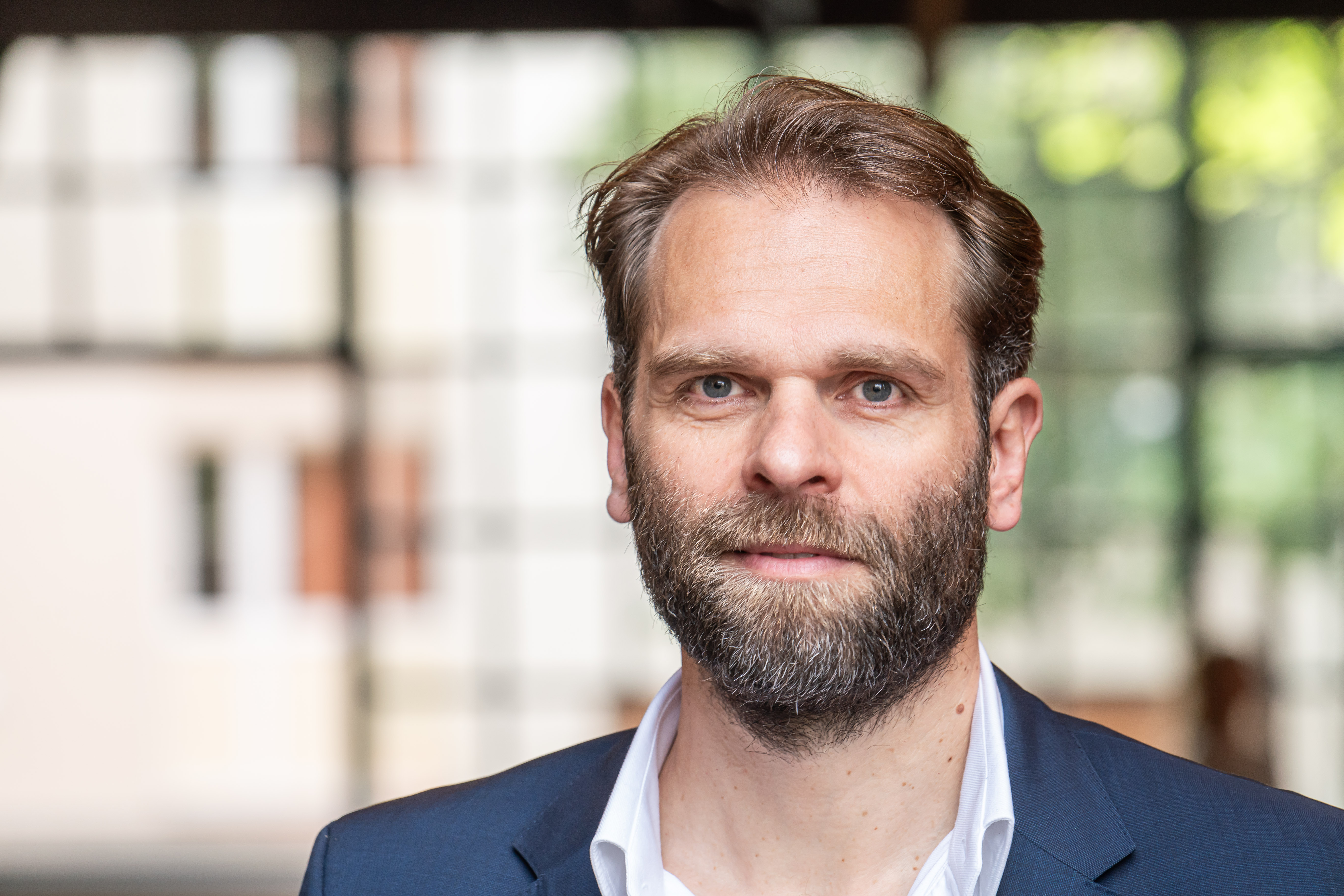 c0b85be8 6f0a 4ce6 9958 fd446ade9a50 Plant den Abend in der Station Berlin mit Galadinner, Ansprachen und der Auszeichnung von drei Künstler:innen sowie anschließender Party: Florian Drücke.