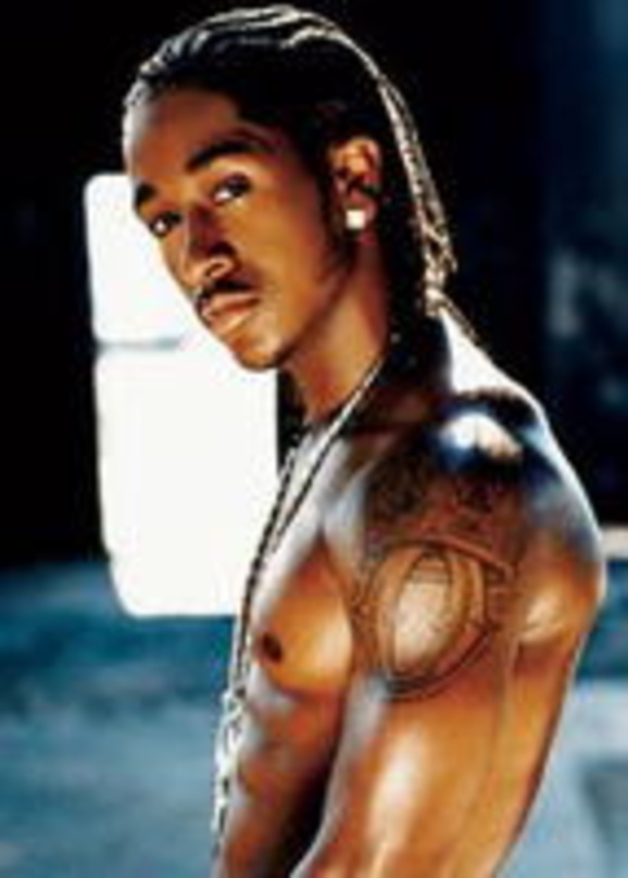 Auf Anhieb auf Platz eins der US-Charts: Omarion