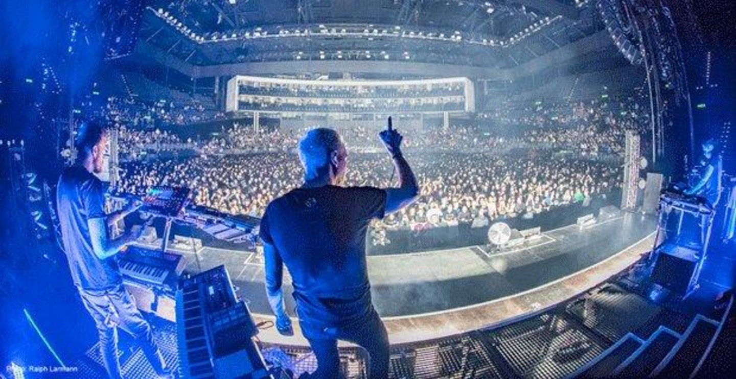 Auch im Herbst auf der Jubiläumstour in detuschen Arenen und in Amsterdam zu erleben: Scooter live