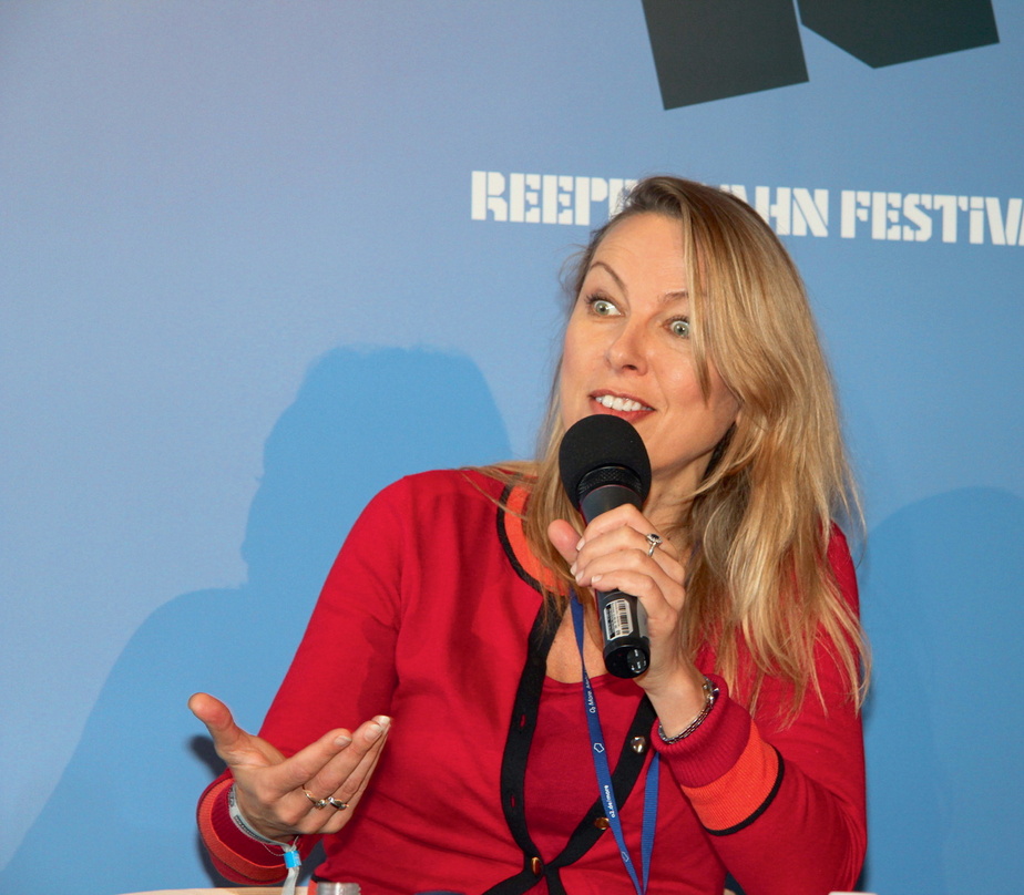 Führt die Allianz der schwedischen Songwriter an: Helienne Lindvall, hier beim Reeperbahn Festival 2013