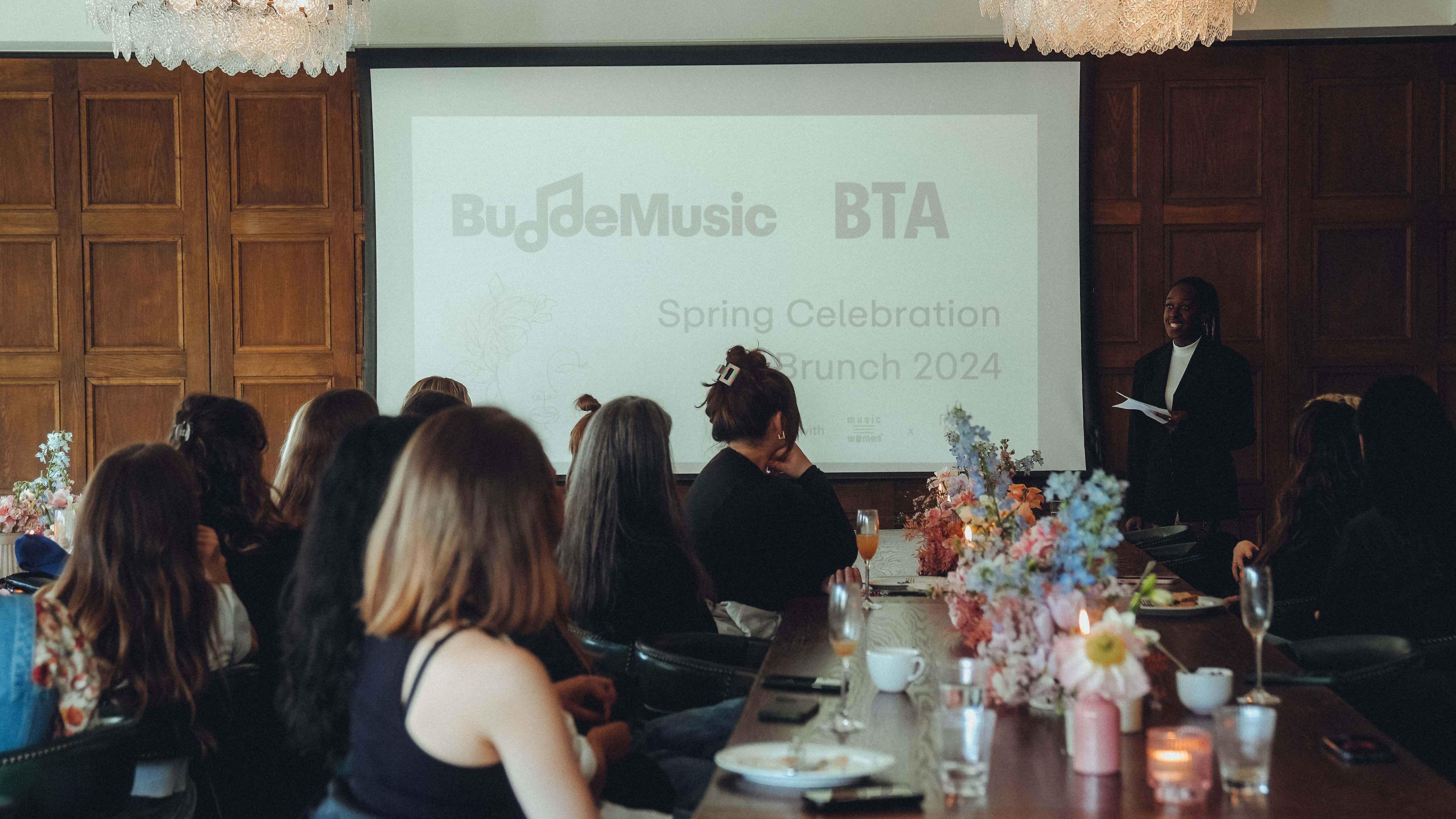 Sprach beim Event: Pamela Owusu-Brenyah (Music Women* Germany).