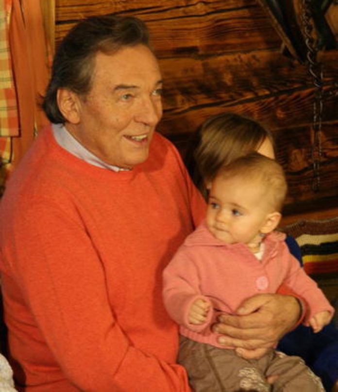 Präsentierte seine sieben Monate alte Tochter im ZDF: Karel Gott